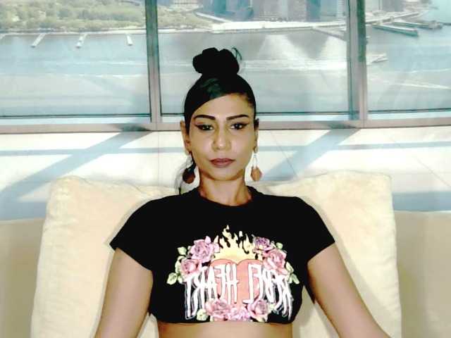 ErroticStarr webcam bongacams model stream image