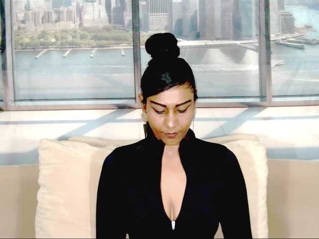 Webcam performer ErroticStarr online show ErroticStarr