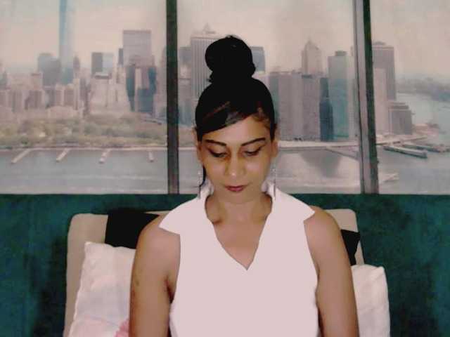 ErroticStarr's BongaCams show and profile