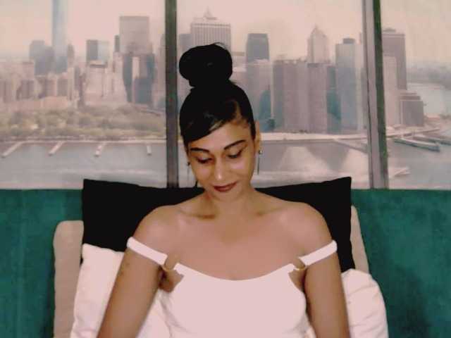 ErroticStarr's BongaCams show and profile