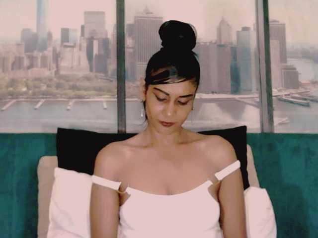 ErroticStarr's BongaCams show and profile