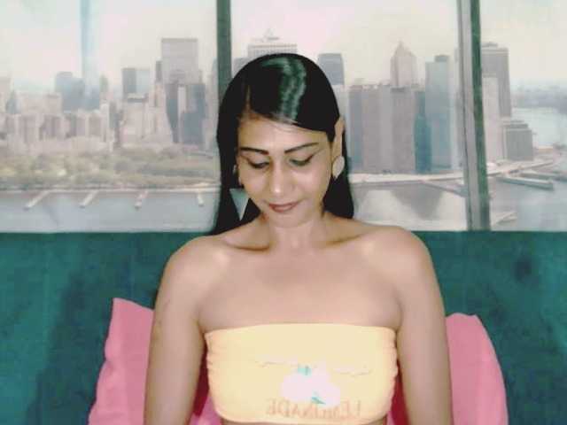 ErroticStarr's BongaCams show and profile