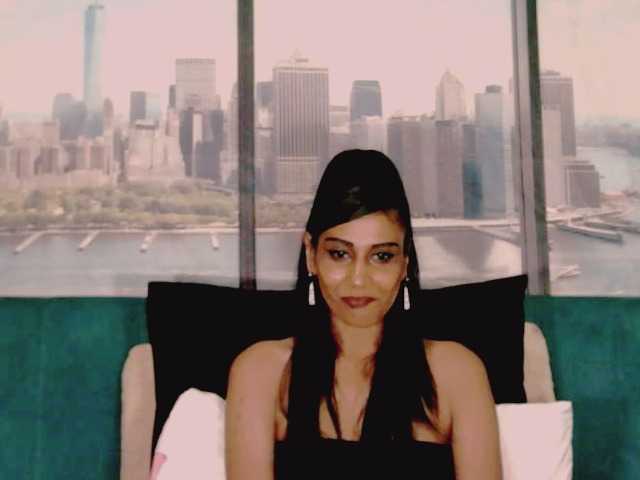 ErroticStarr's BongaCams show and profile