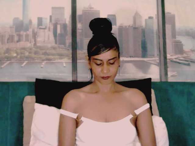 ErroticStarr's BongaCams show and profile