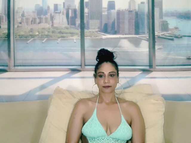 ErroticStarr's BongaCams show and profile