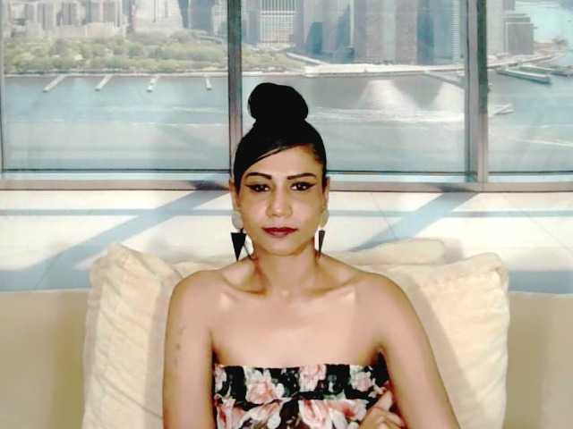 ErroticStarr's BongaCams show and profile