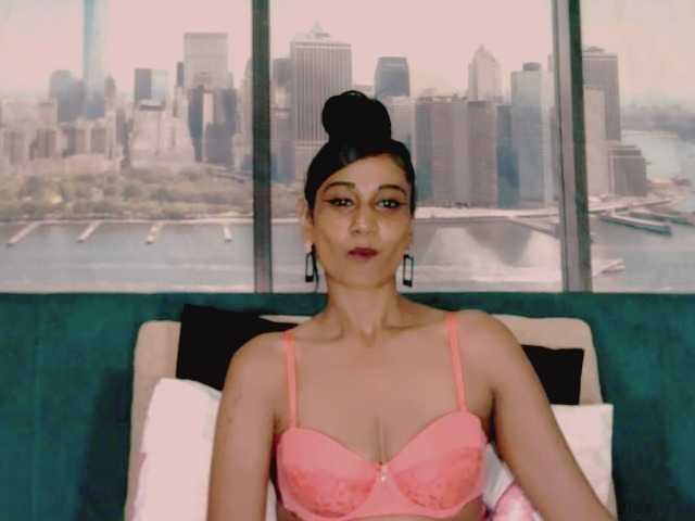 ErroticStarr's BongaCams show and profile