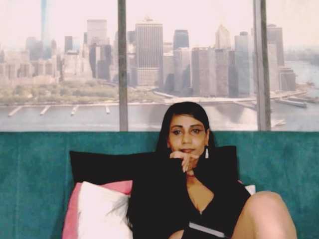 ErroticStarr's BongaCams show and profile