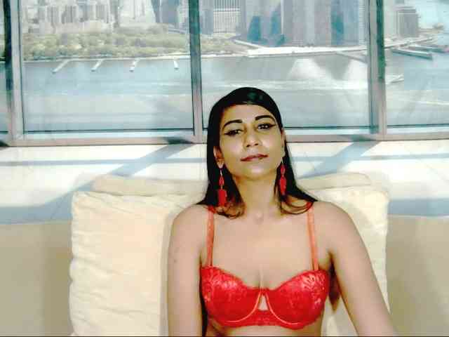ErroticStarr webcam