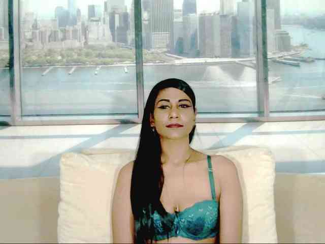 ErroticStarr webcam