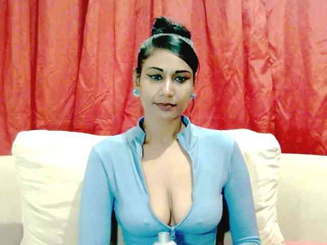 ErroticStarr webcam