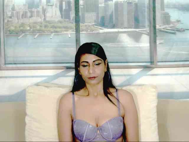 ErroticStarr webcam