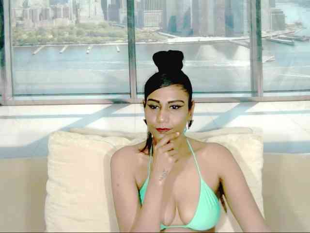 ErroticStarr webcam