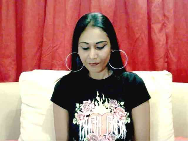 ErroticStarr webcam