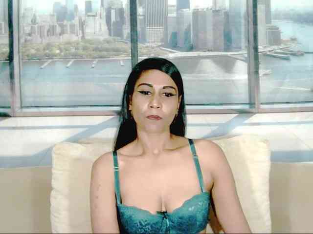 ErroticStarr webcam