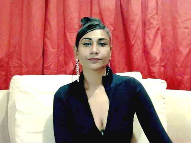 ErroticStarr webcam