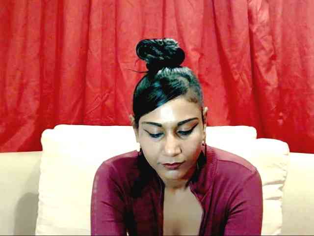 ErroticStarr webcam