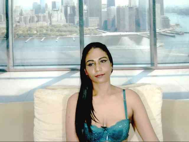 ErroticStarr webcam