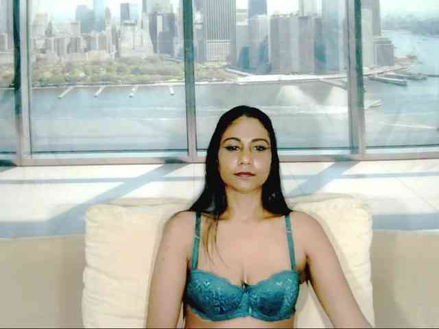 ErroticStarr webcam