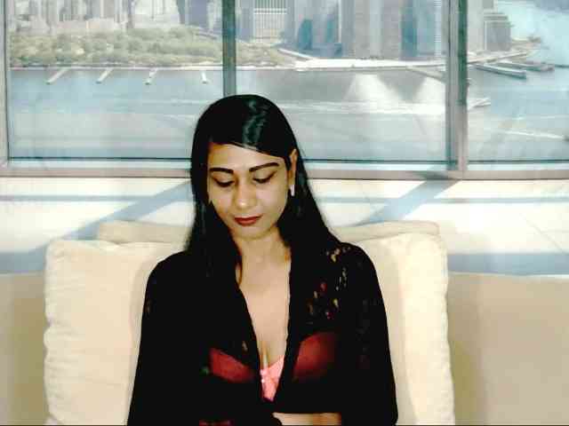 ErroticStarr webcam