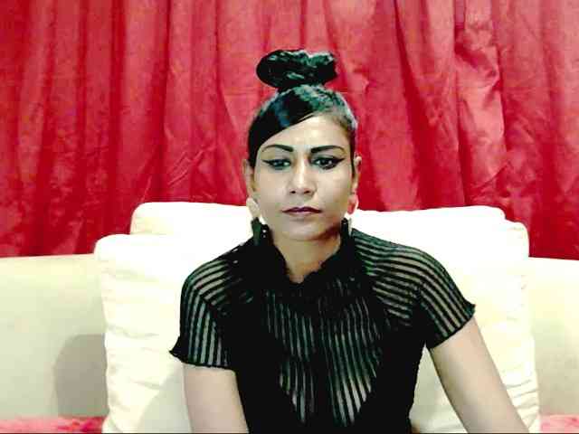 ErroticStarr webcam