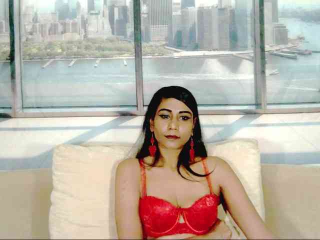 ErroticStarr webcam