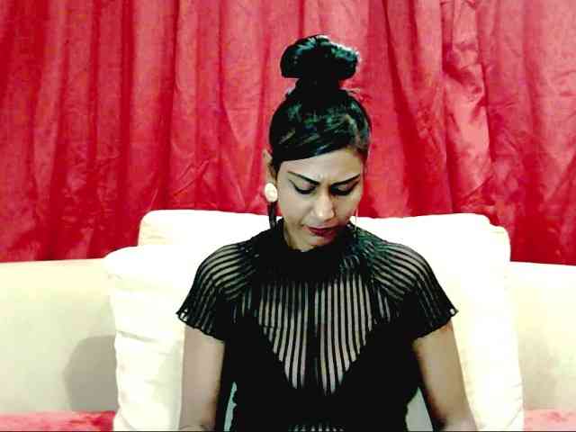 ErroticStarr webcam