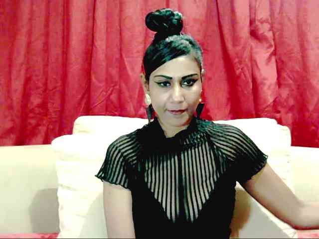 ErroticStarr webcam