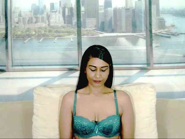 ErroticStarr webcam