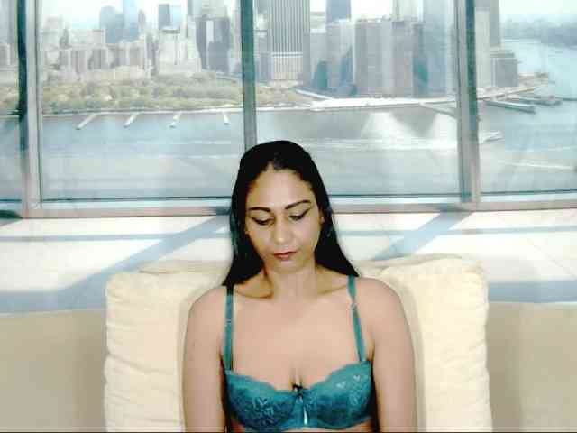 ErroticStarr webcam