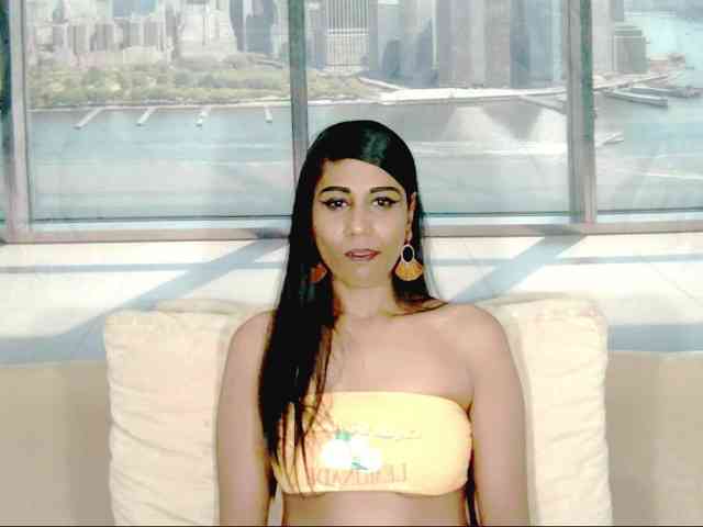ErroticStarr webcam