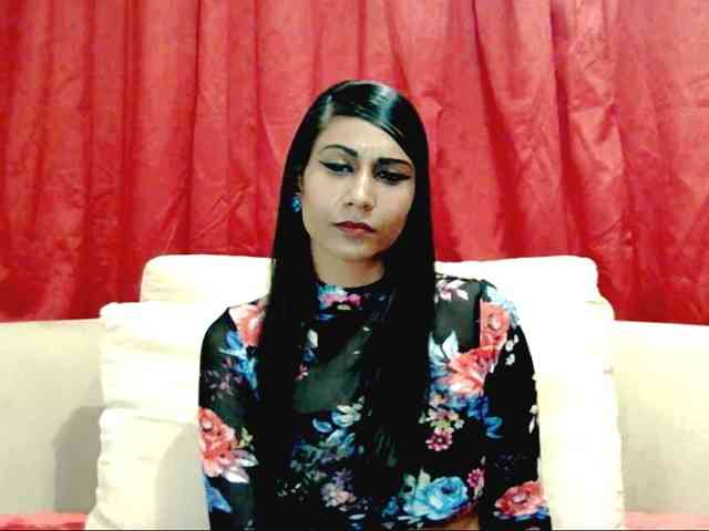 ErroticStarr webcam