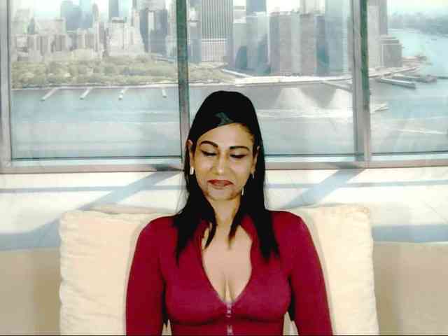 ErroticStarr webcam