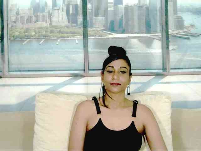 ErroticStarr webcam