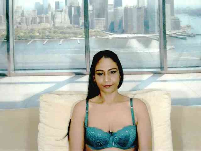 ErroticStarr webcam