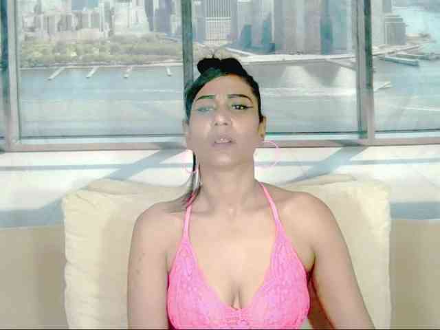 ErroticStarr webcam