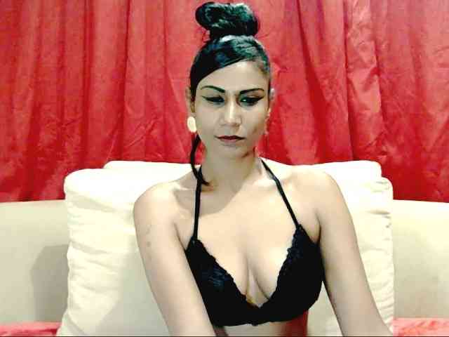 ErroticStarr webcam