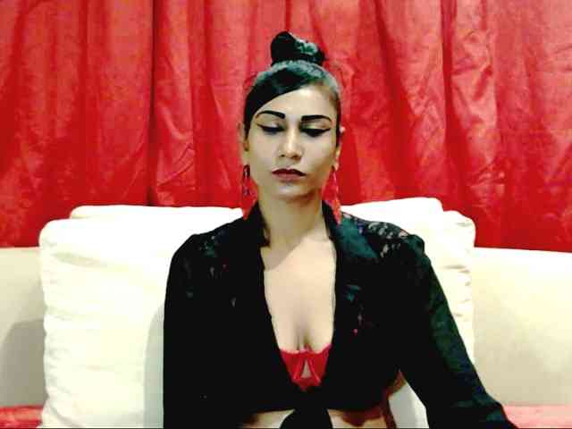 ErroticStarr webcam