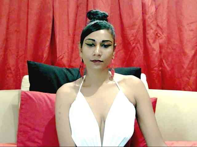 ErroticStarr webcam