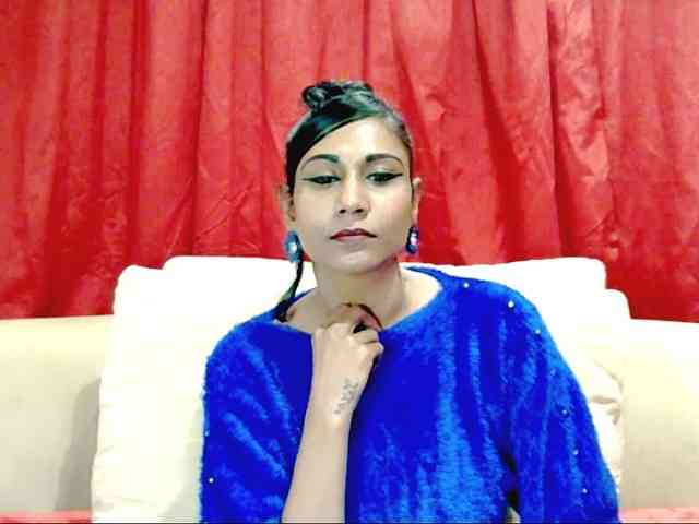 ErroticStarr webcam