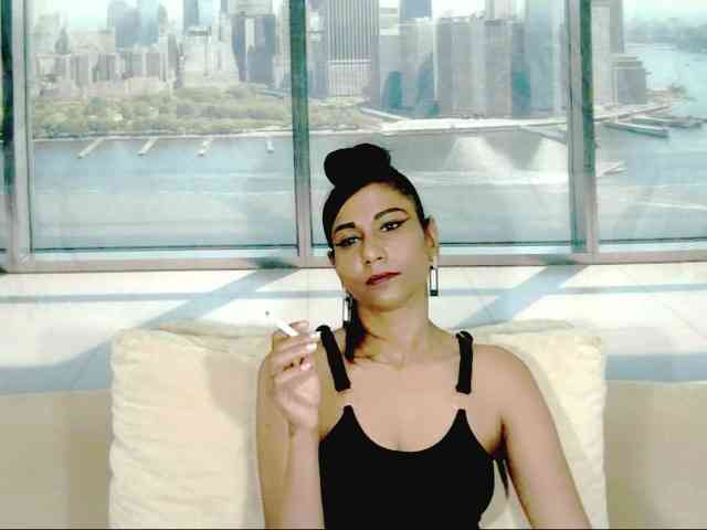 ErroticStarr webcam