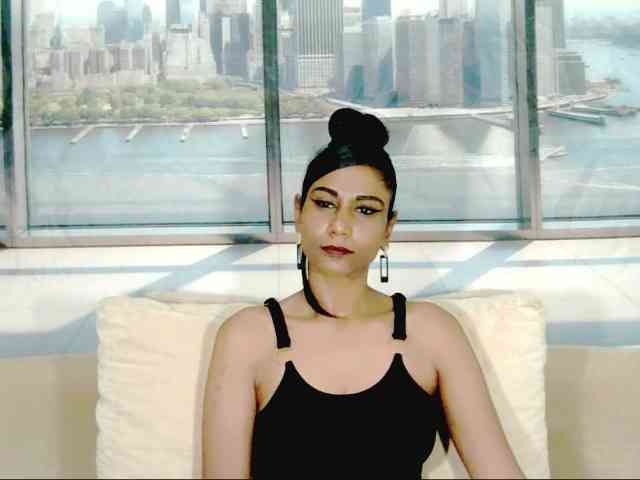 ErroticStarr webcam