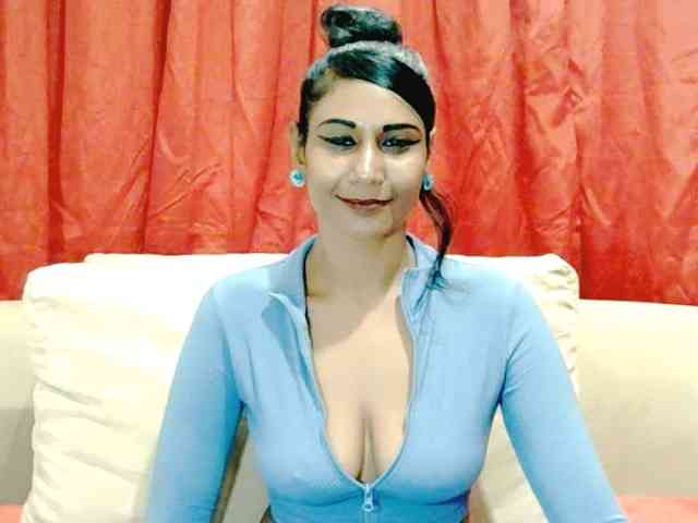 ErroticStarr webcam