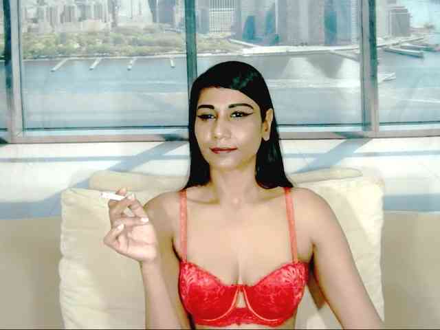 ErroticStarr webcam