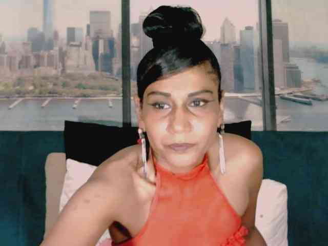 ErroticStarr Live Webcam on BongaCams