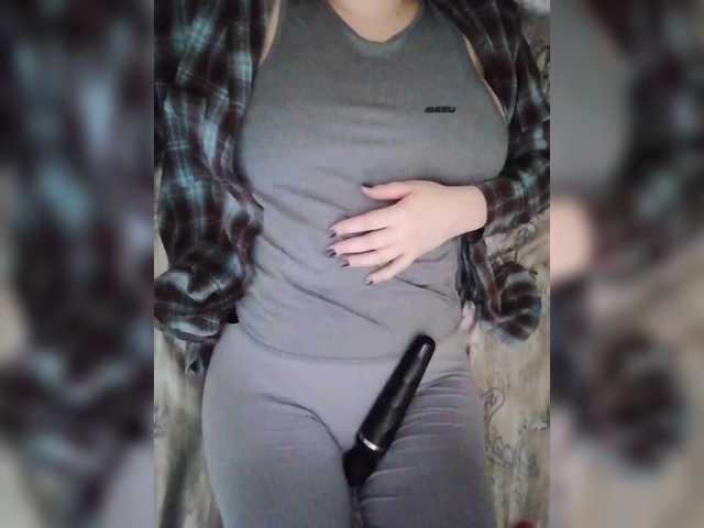 --Daiguiri--'s BongaCams show and profile