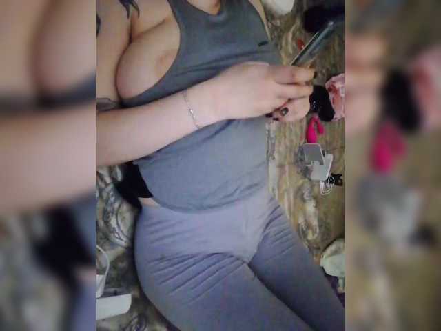 --Daiguiri--'s BongaCams show and profile