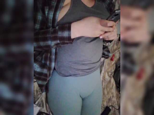 --Daiguiri-- — Lots of interesting videos in the profileThere is always sound when there is a show!!!!TOKENS ONLY FOR GENERAL CHAT!!!I DO NOT DO ANYTHING FOR TOKENS IN PM!