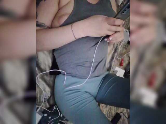 --Daiguiri--'s BongaCams show and profile