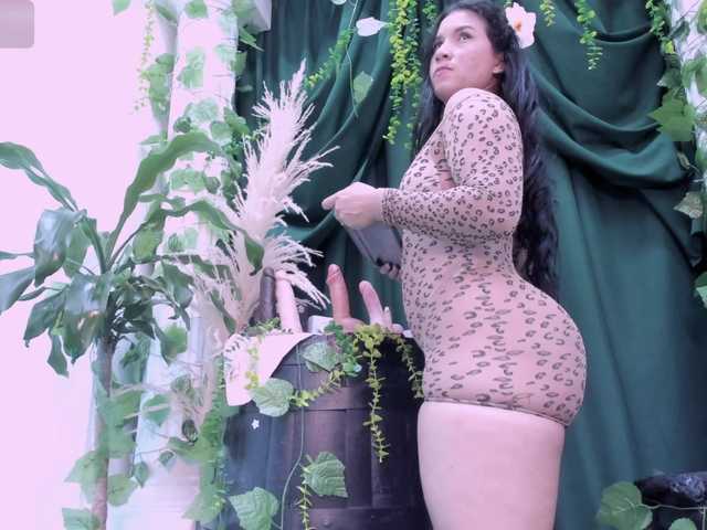 SofiPerez's BongaCams show and profile